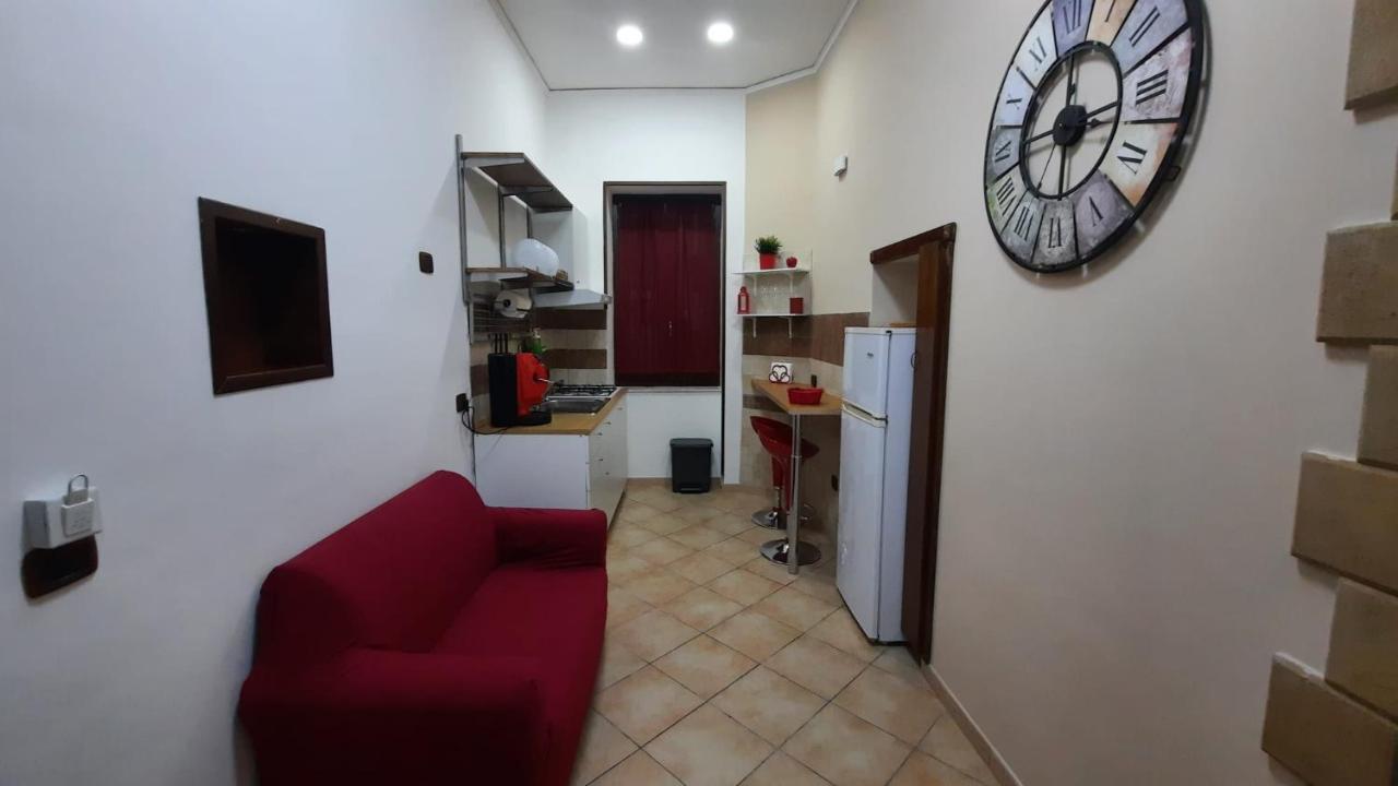 White Home 2 San Gregorio 14 ナポリ エクステリア 写真
